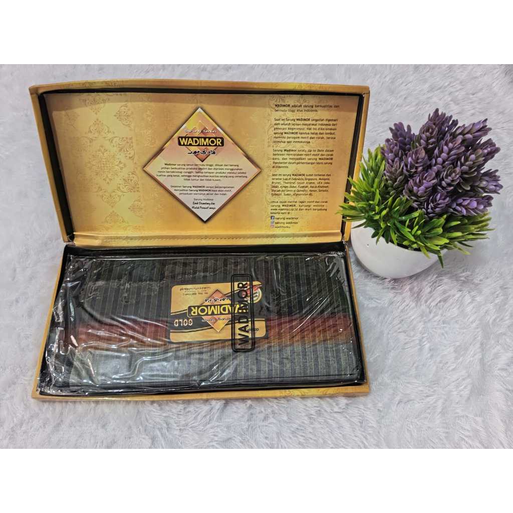 sarung wadimor motif padang