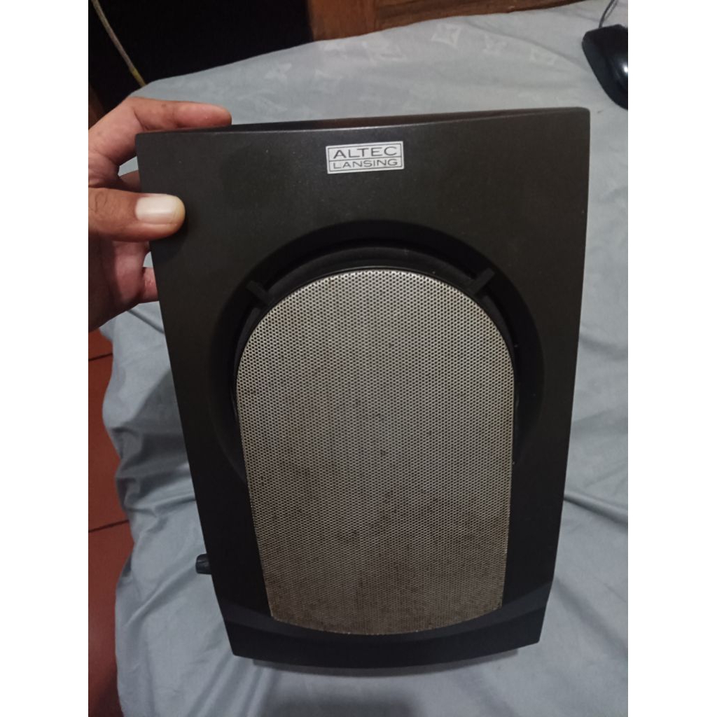Subwoofer Altec Lansing AVS300