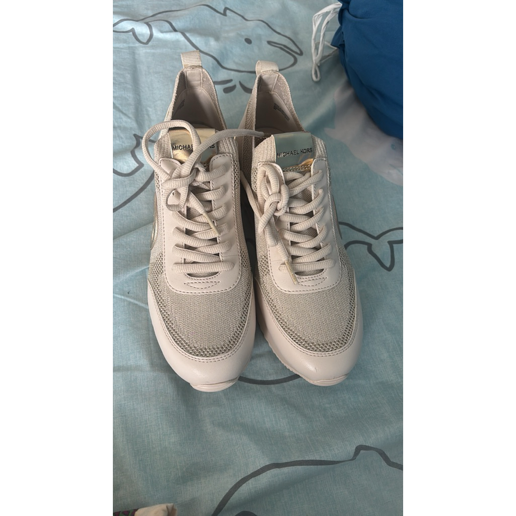 sepatu wanita michael kors