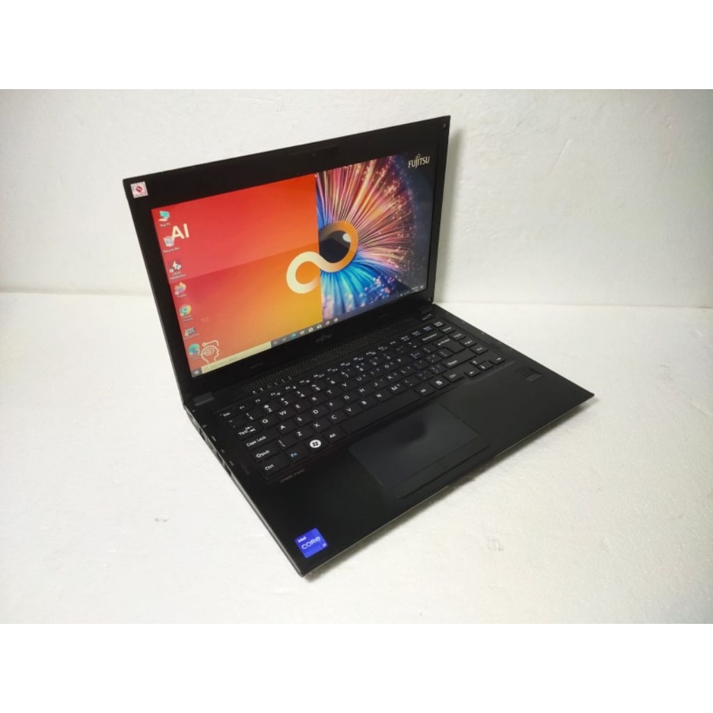 A10147 Laptop Fujitsu Lifebook U536 Ram 8gb SSD 256gb core i7 gen6 Siap pakai