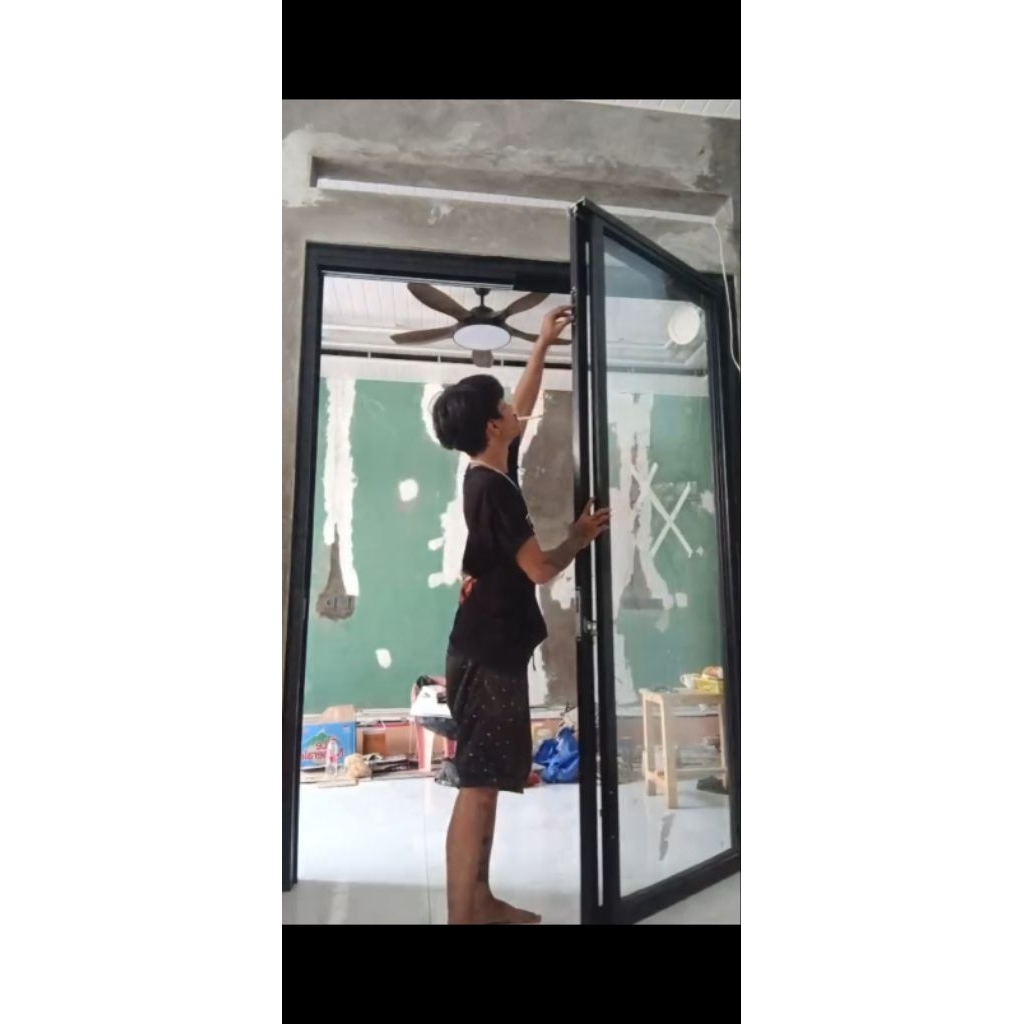 pintu sliding swing