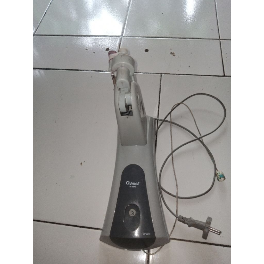 body kipas angin cosmos dinding