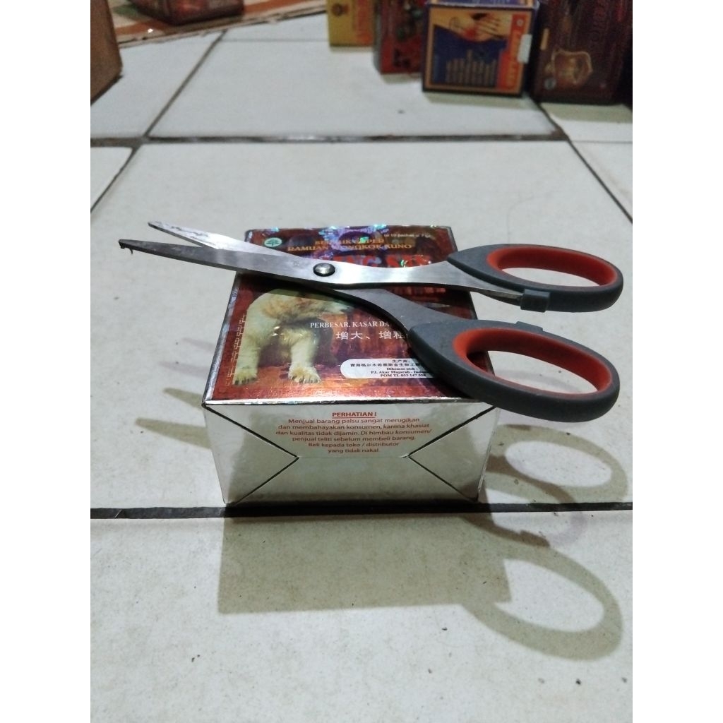 Gunting Merk Chang dan San Sbk Ngacir