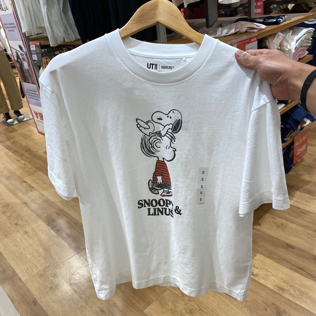 Jastip. Tshirt Uniqlo X Peanuts (MAN)