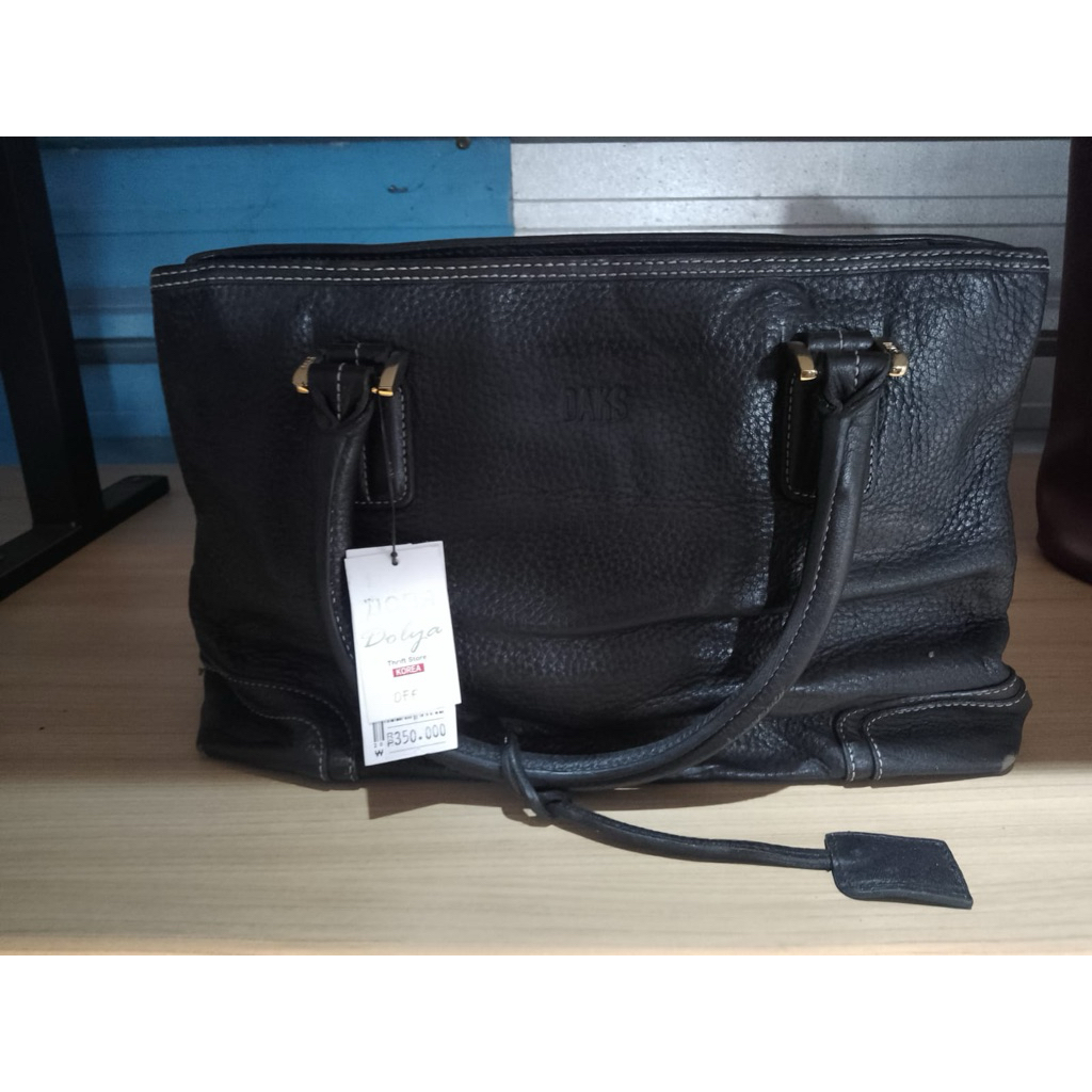 Tas Kulit Brand DAKS