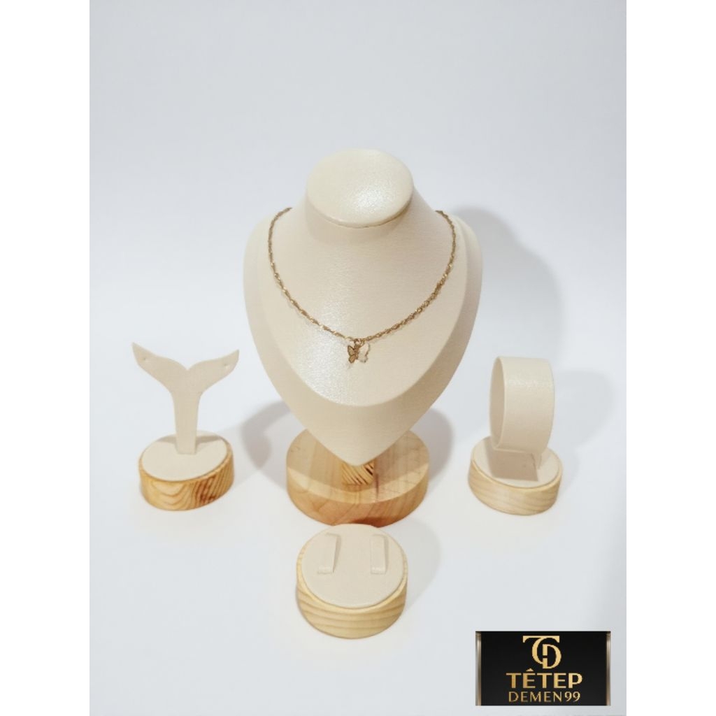 display kalung satu set/tempat perhiasan satu set seserahan pernikahan/tempat perhiasan/display stan