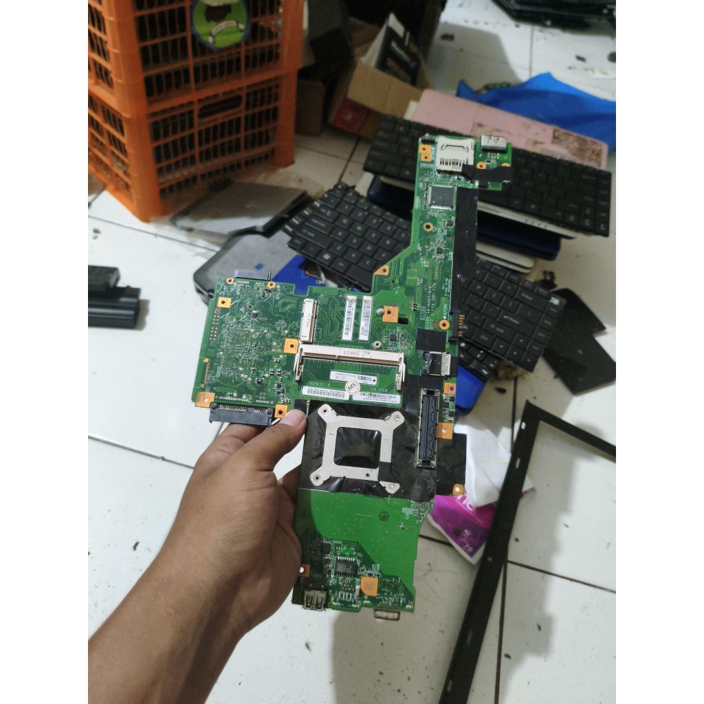 bahan motherboard laptop Lenovo t420 ori