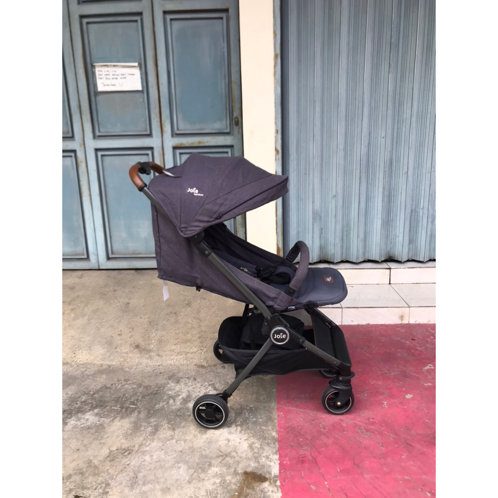 stroller joie signature pact flex preloved