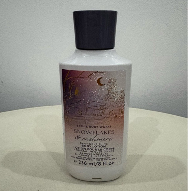 Bath And Body Works Body Lotion Snowflakes Cashmere / Body Cream Snowflakes Cashmere