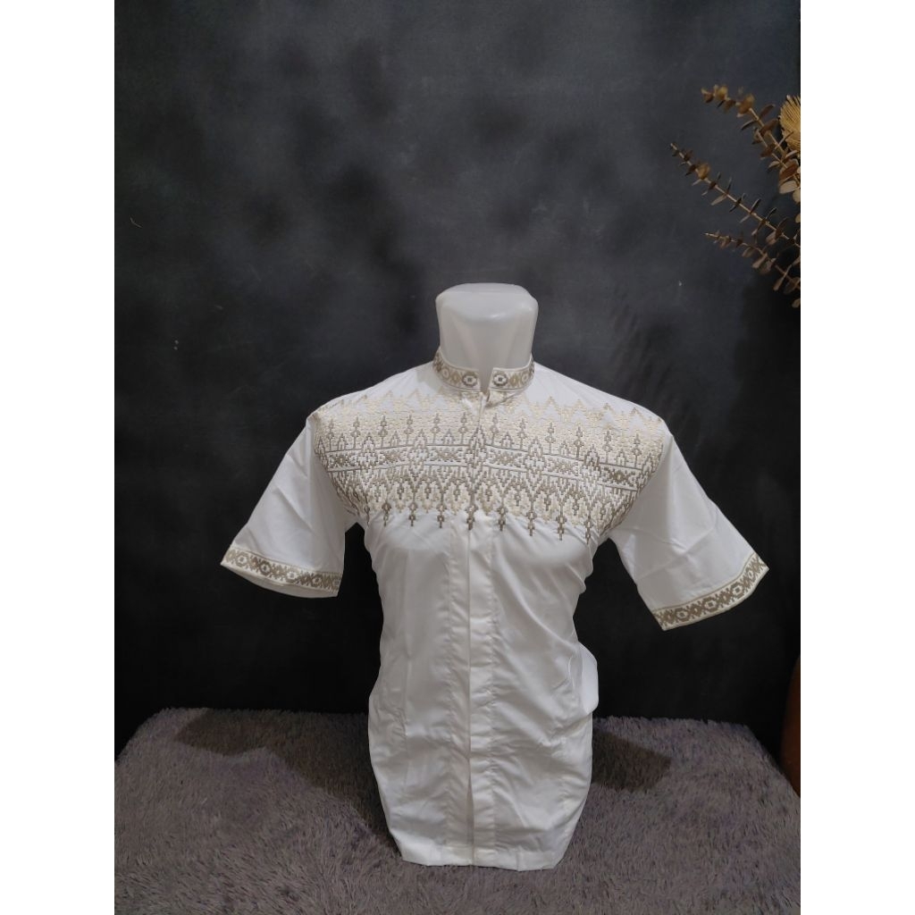 BHUMI KOKO TAMER PUTIH LENGAN PENDEK