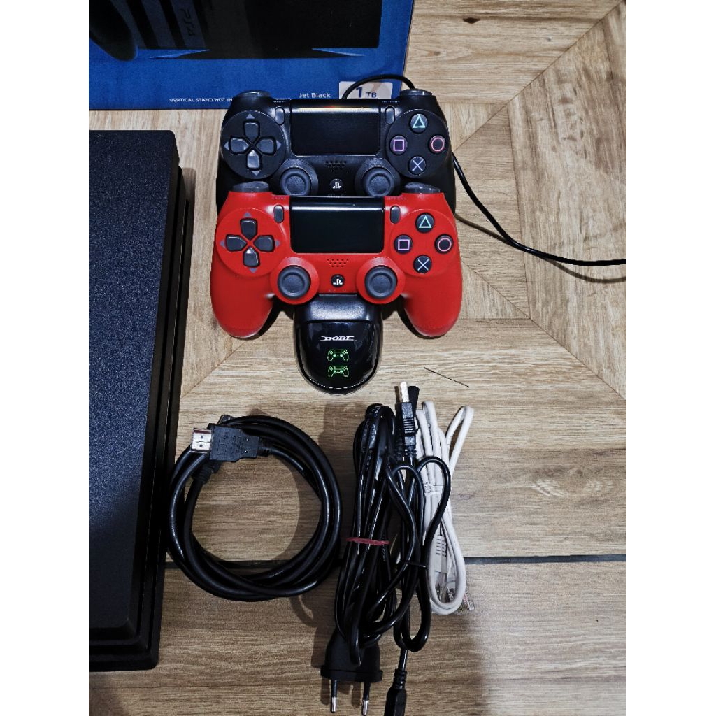 PS4 PRO 1TB