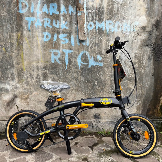 Sepeda Lipat Anak 16 Inch Pacific Noris Batman (Rem Cakram) Free Helm