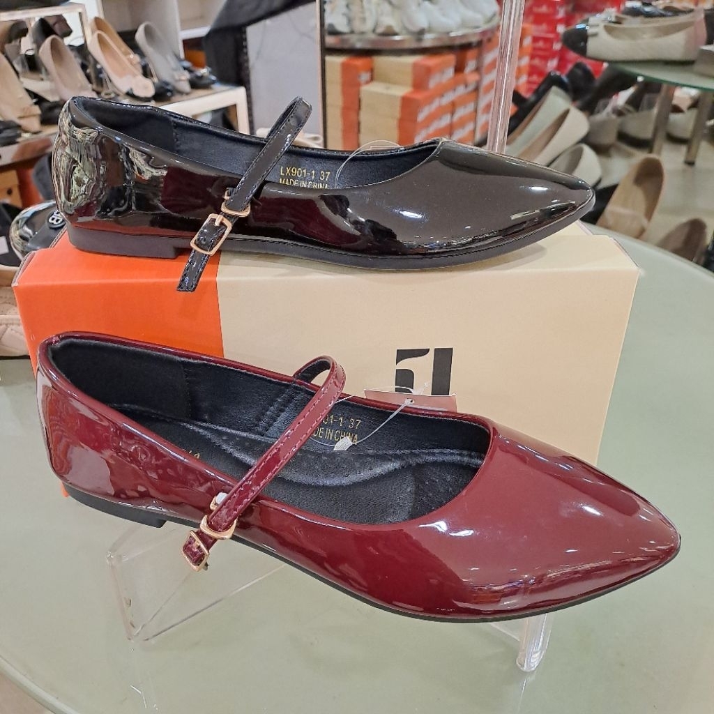 sepatu flat wanita lawrensia