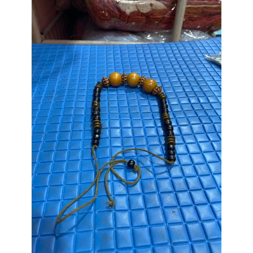 PL kalung bahan kayu gaharu