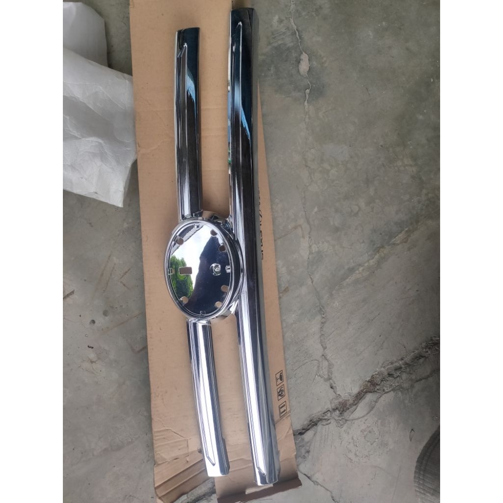 list griil atas bumper Terios 2018-2022