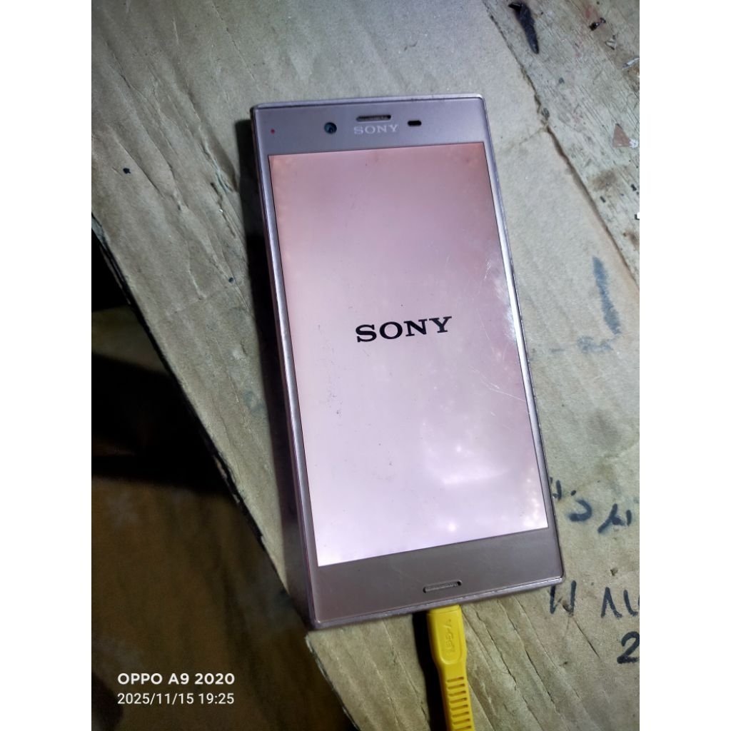 MESIN SONY XPERIA XZ SO-01J  NORMAL JAYA SIAP NAIK LCD