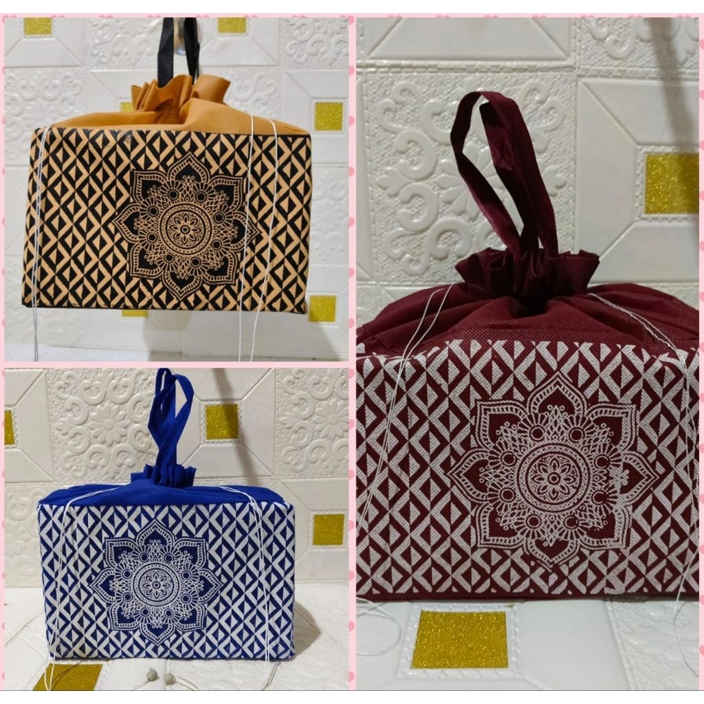 TAS HAJATAN SPUNBOND SERUT MOTIF BATIK SURYA UKURAN 22 HARGA PAKET PER_5 LUSIN#tas kotak nasi#tas be