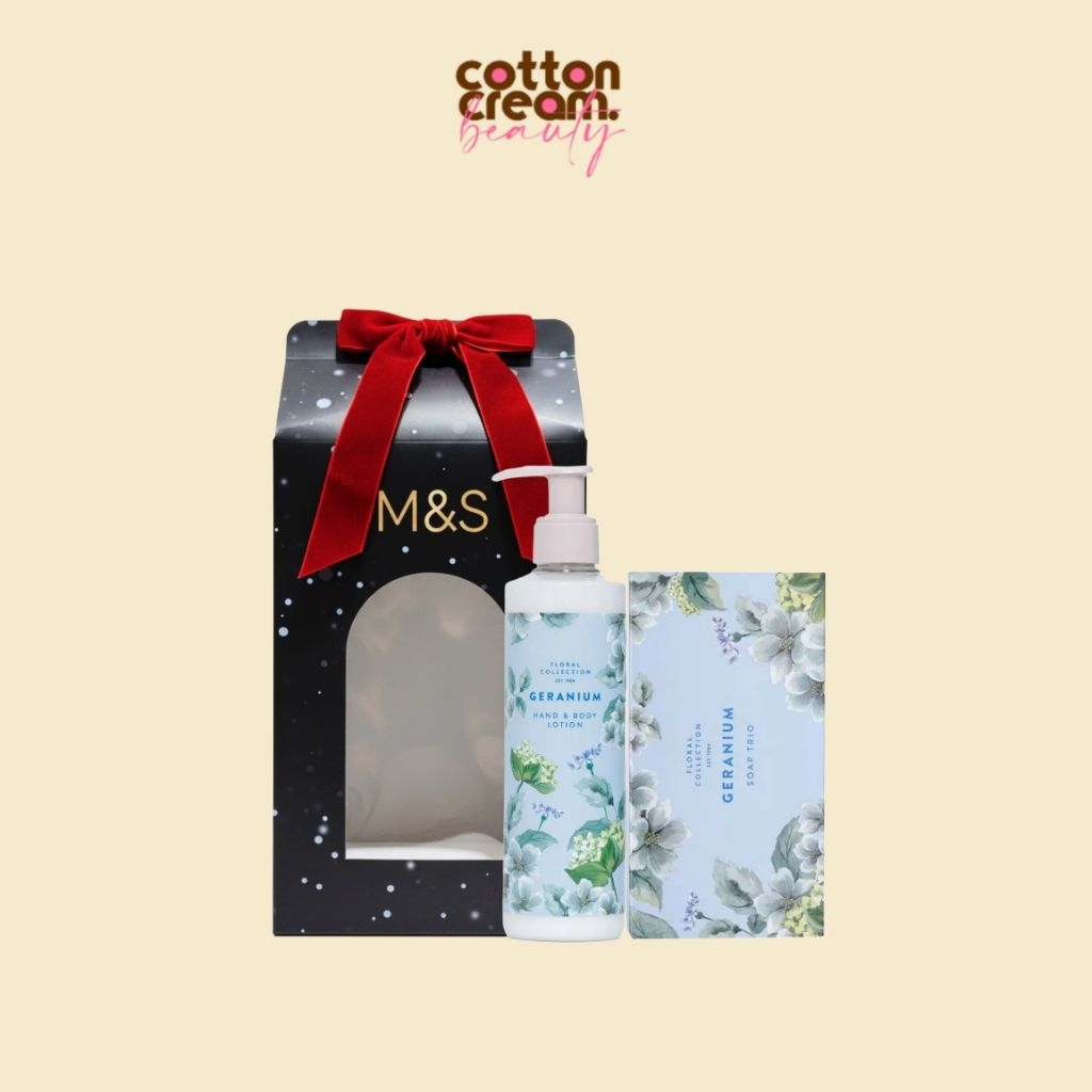 Marks & Spencer Geranium Gift Bag Christmas Collection
