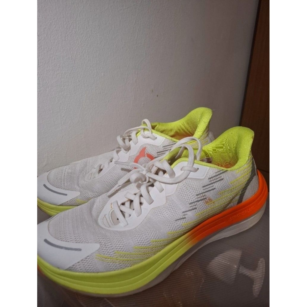 Sepatu Running Ortus Carbon Flat Ortuseight Hypersonic 1.2