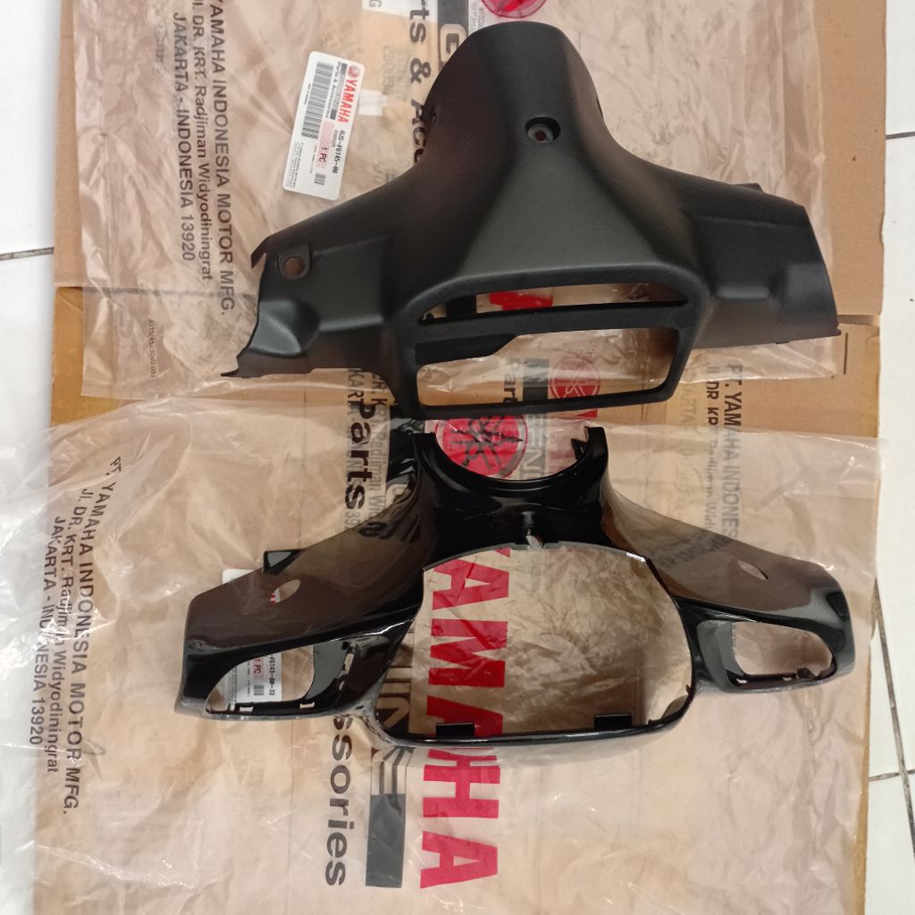 BATOK LAMPU DEPAN HITAM + BATOK BELAKANG (1SET) FIZR F1ZR F1 ZR ORIGINAL YAMAHA GENUINE