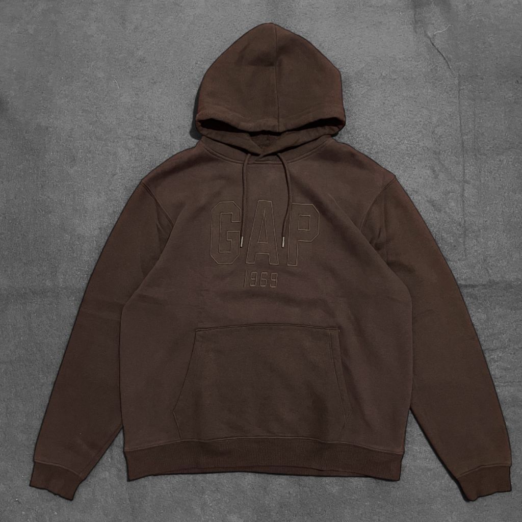 hoodie Gap Travis Brown