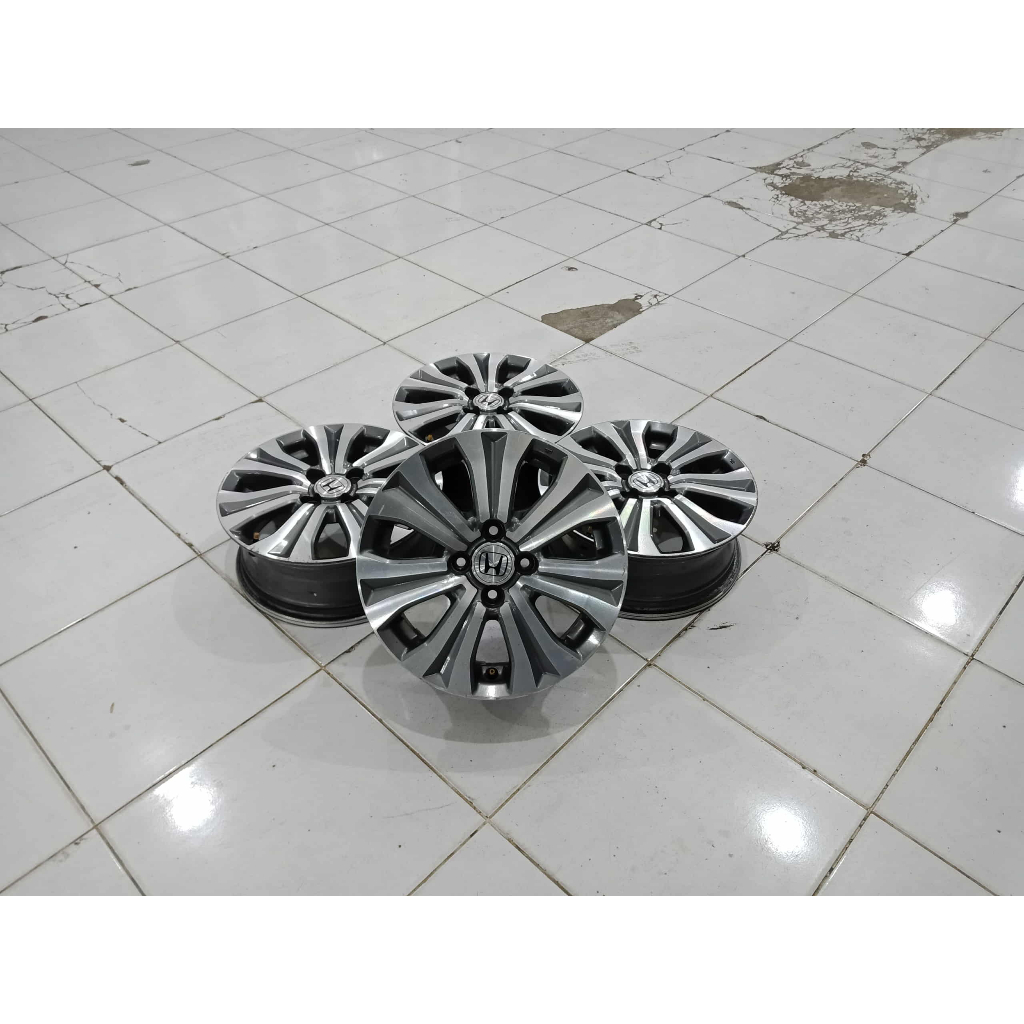 Velg original honda freed ring 15 bekas bagus isi 4 pcs siap pakai