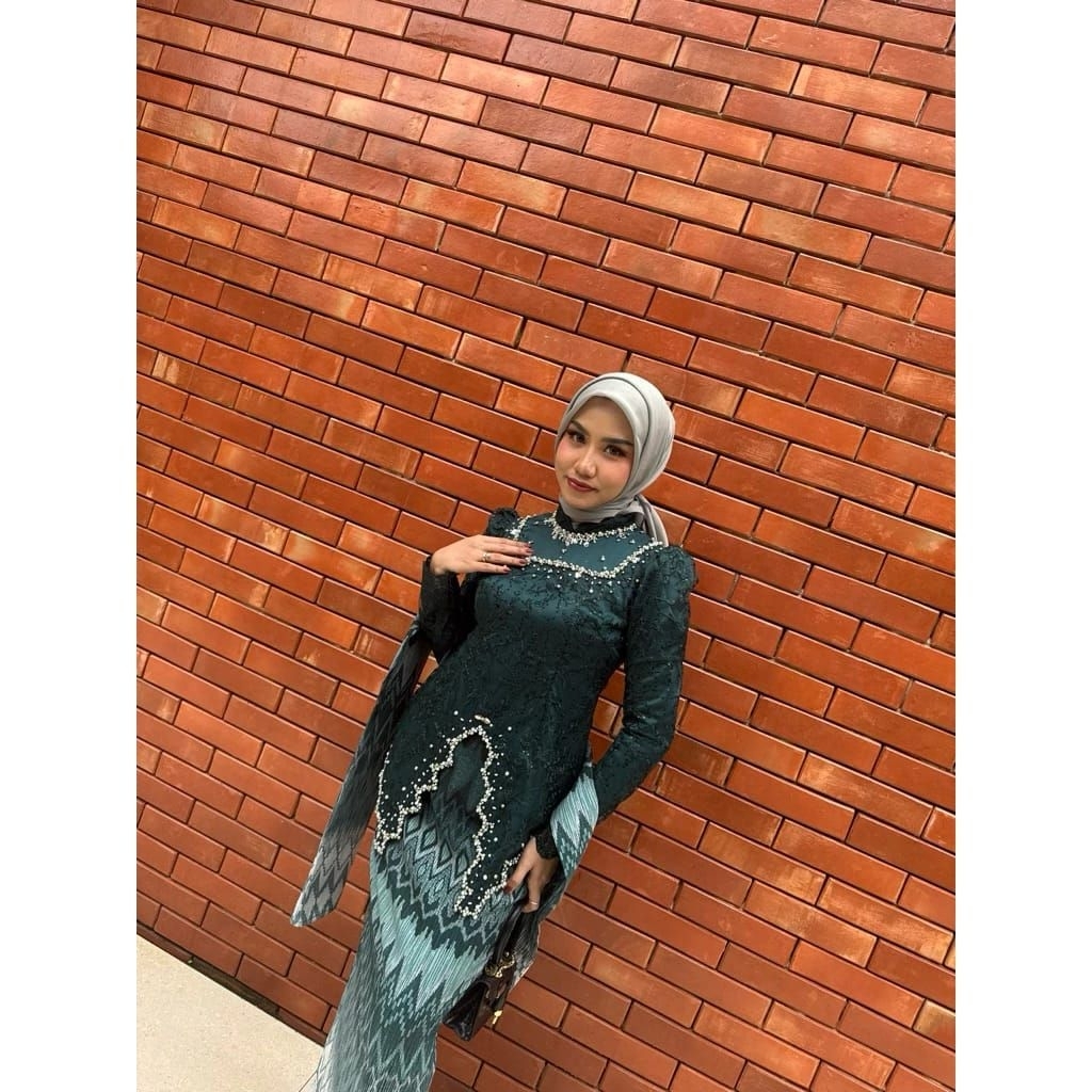 KEBAYA AKITA RANIA//OUTFIT NIKAHAN/KEBAYA MODERN/SERAGAM WISUDA