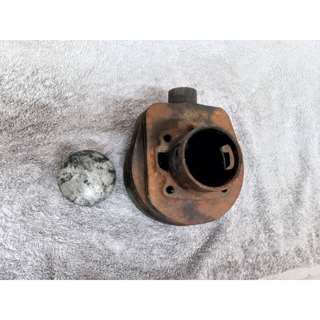 Block/Buring VESPA super,sprint,bajaj LUBANG 2 ORIGINAL 3M