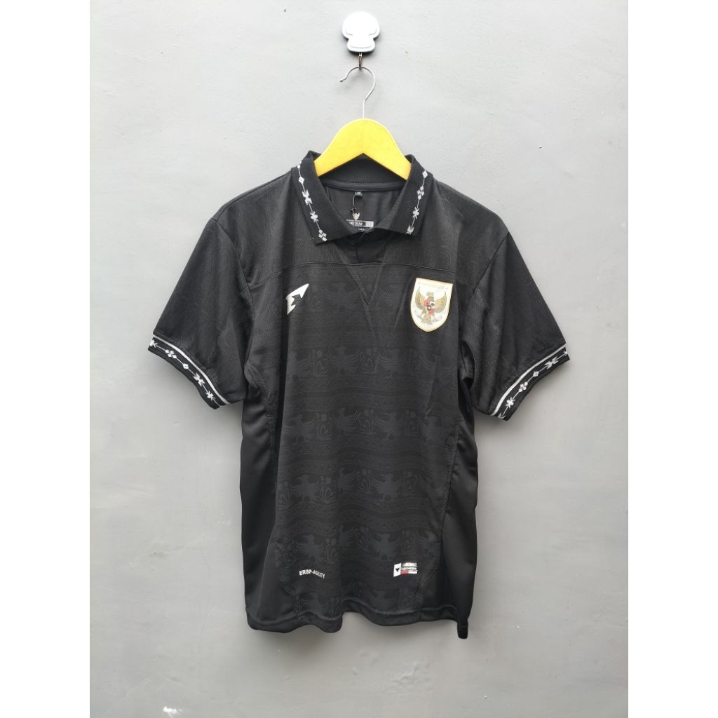 JERSEY TIMNAS INDONESIA GK KIPER ERSPO HITAM TAHUN 2025 GRADE ORI
