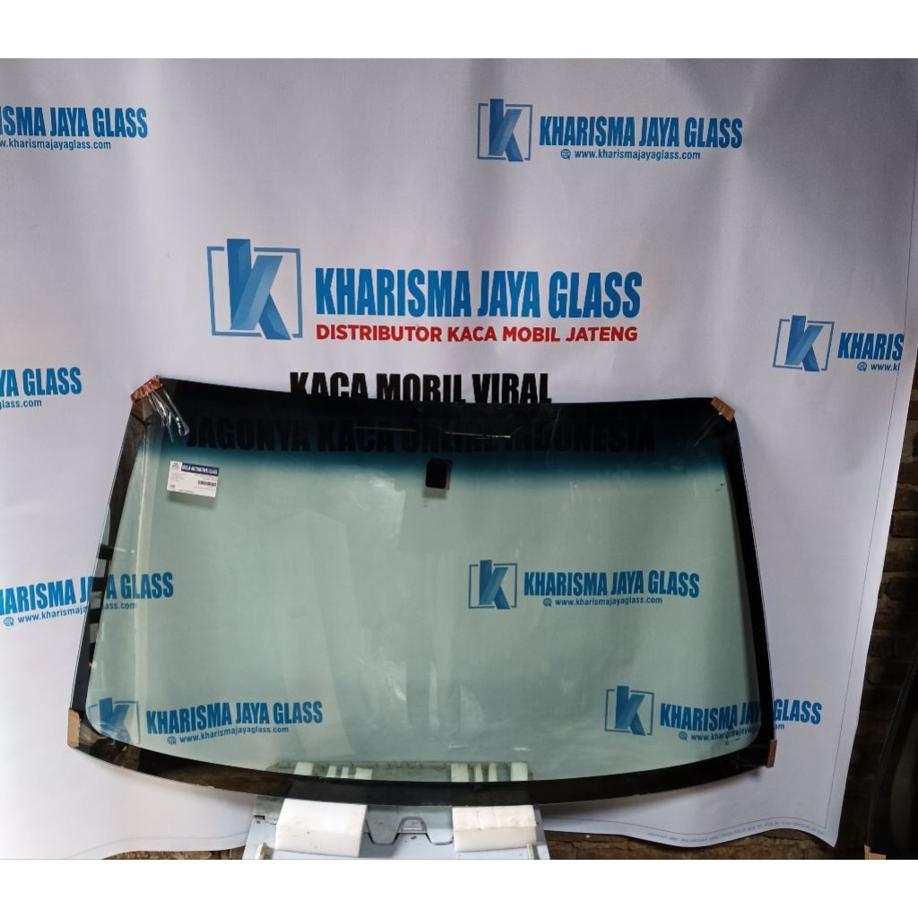 KACA DEPAN MOBIL SUZUKI GRAND ESCUDO 2001-2006