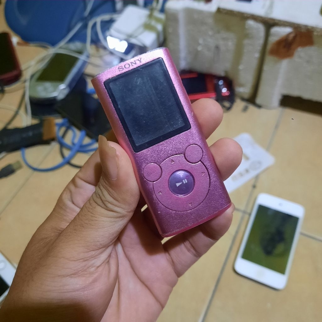 SONY DIGITAL MUSIC NW E-052