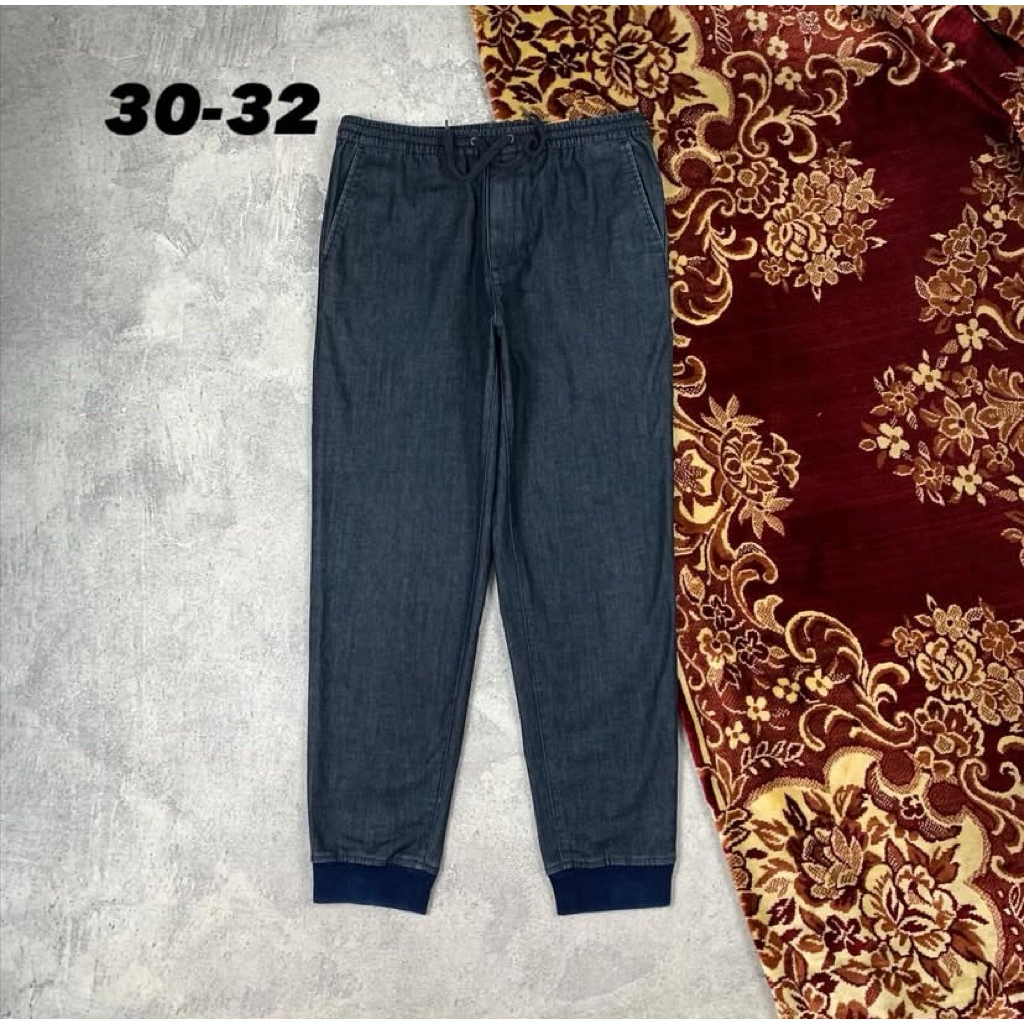 GU by Uniqlo Relax Jogger Pants (LNV 20)
