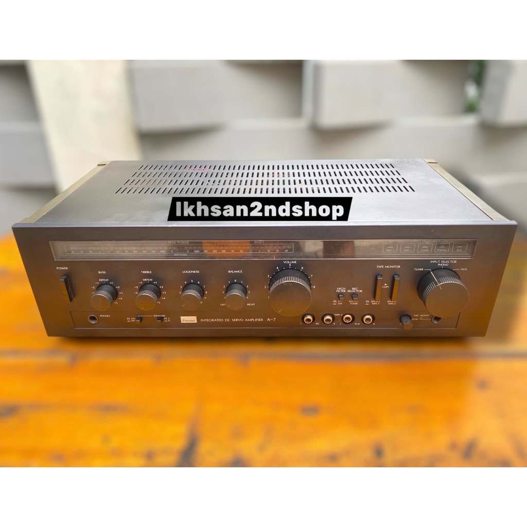 INTEGRADTED AMPLIFIER SANSUI A-7
