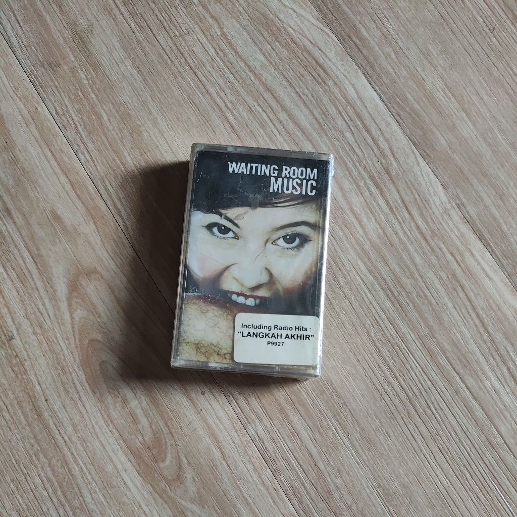 Kaset Pita Waiting Room - Music Original Segel Baru NOS