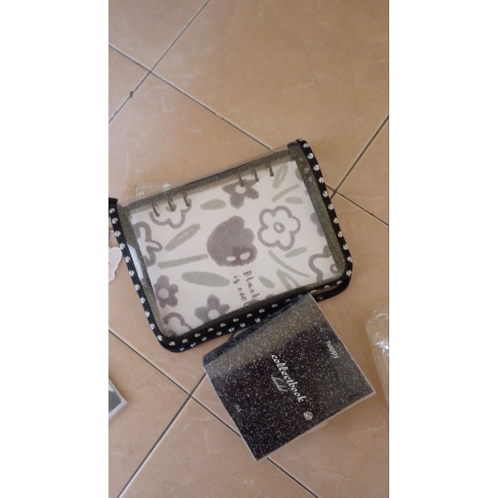 Collect book kolbuk preloved 2p 64slot black