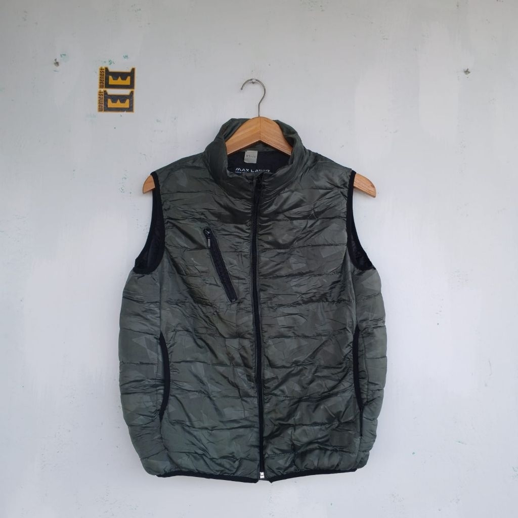 Vest Rompi Army Motif