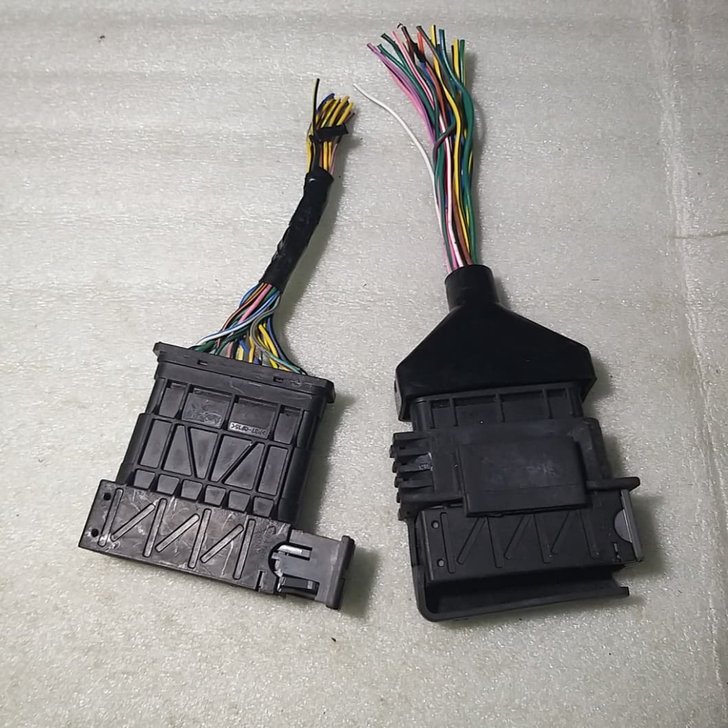 Soket ecu ecm CB150R led pin 36 CB150R led ecu ecm socket original