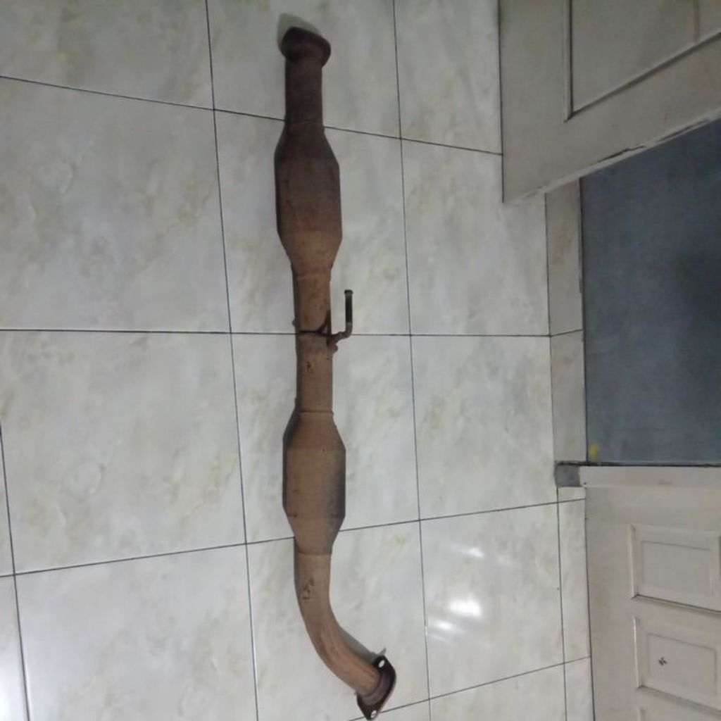 katalis exhaust Toyota Innova