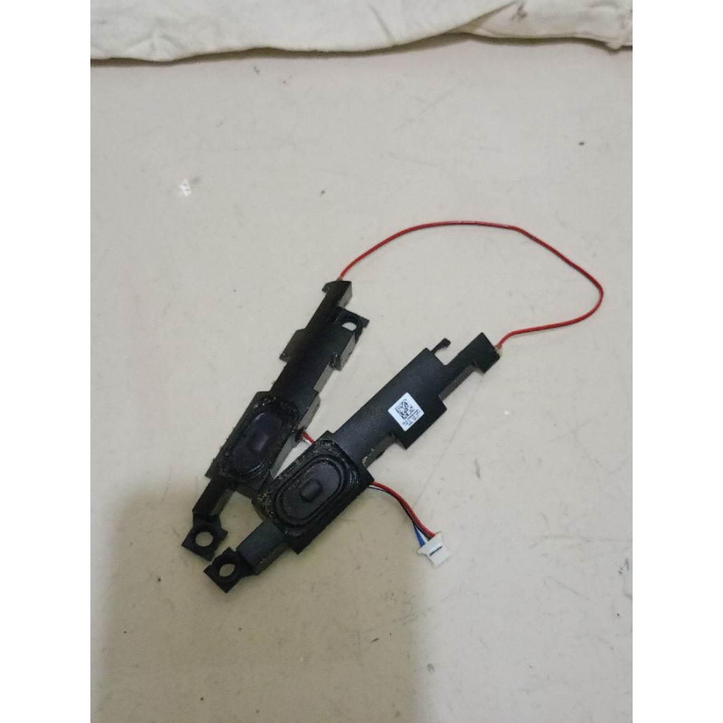 speaker laptop Lenovo V145-14 AST