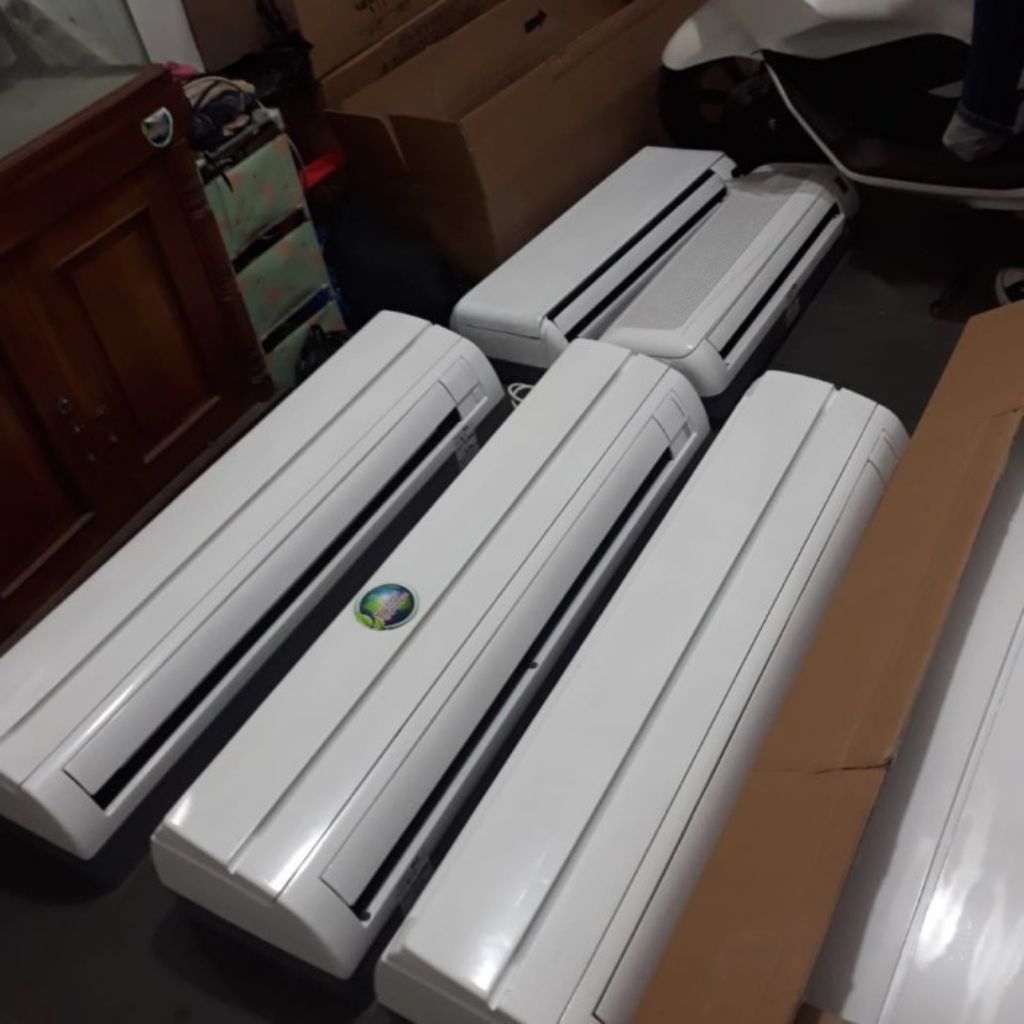 Kipas angin model ac remot 3pk led