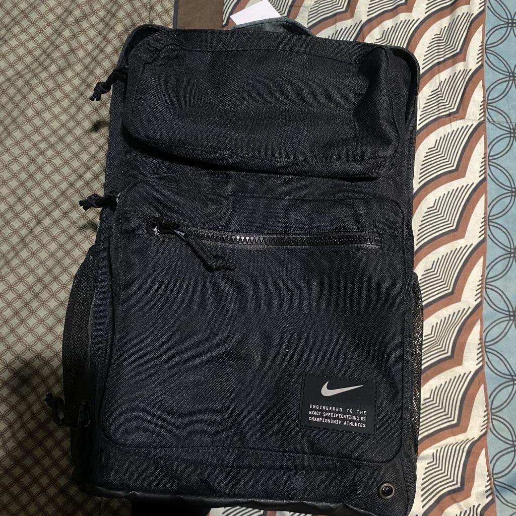 Nike Utility Speed Backpack 27L / Tas Dijamin original