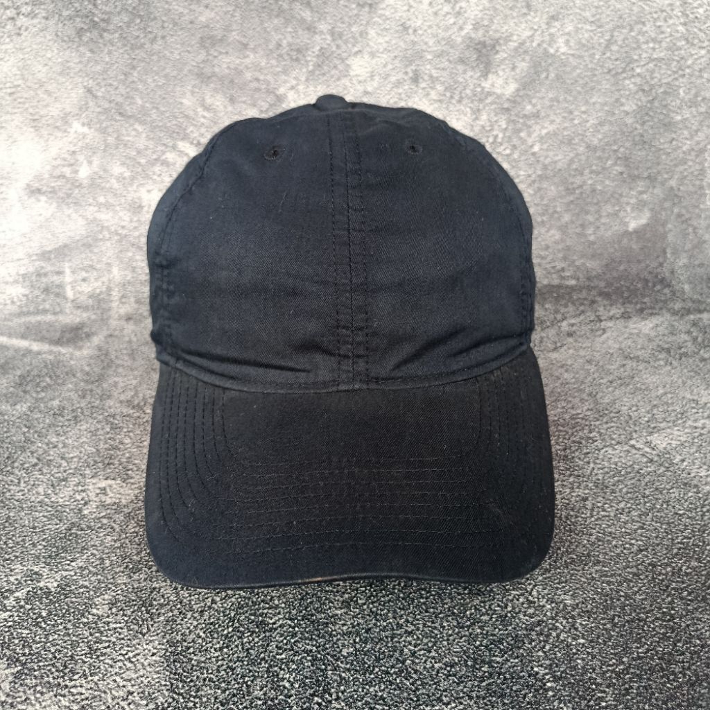Digidegu Topi Running Nike - Hitam