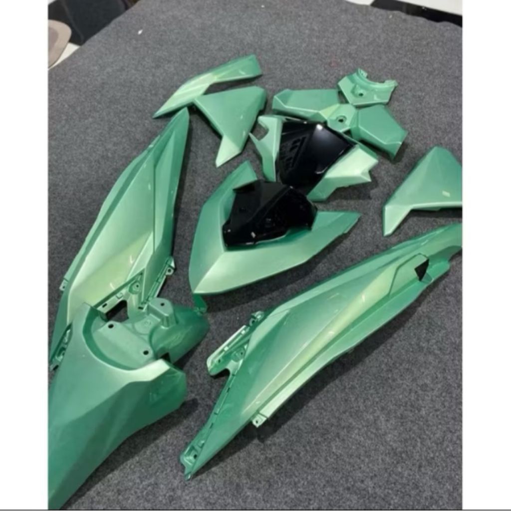 Full body halus honda vario 125 & 150 LED OLD warna costum hijau sage lembayung gold