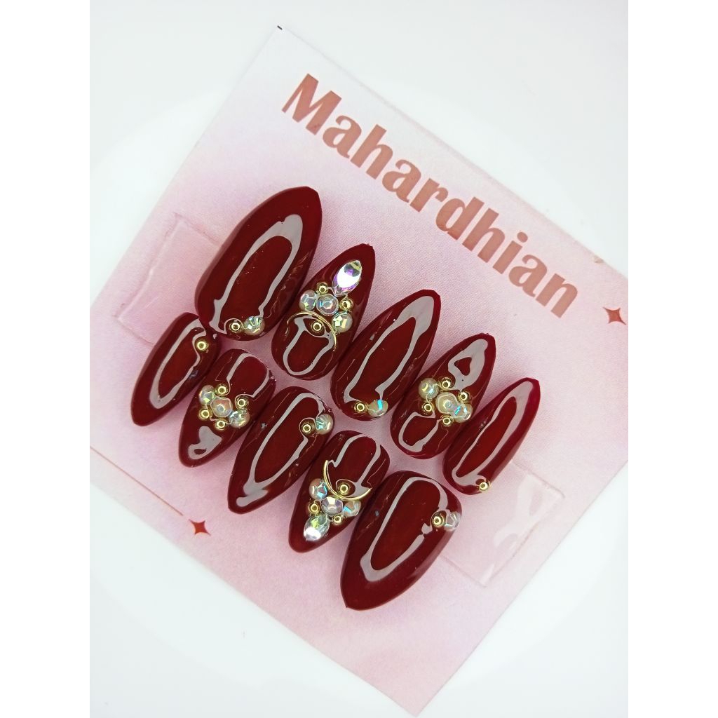 kuku palsu maroon / kuku palsu wedding / kuku palsu wisuda / kuku palsu mewah / kuku palsu murah / k