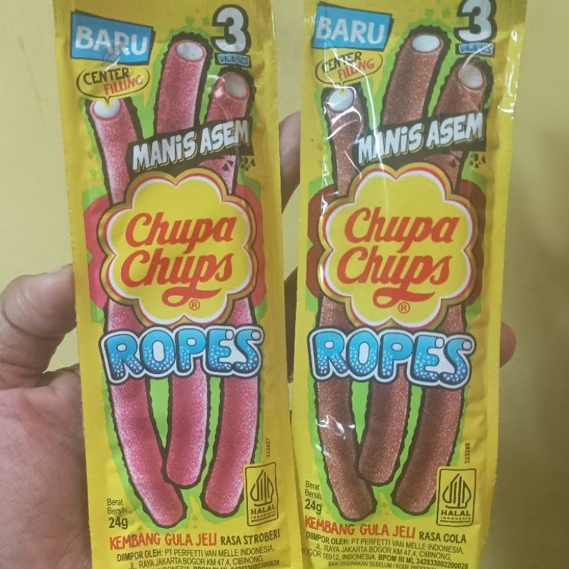 Chupa Chups Ropes Permen cola strawberry Jeli Manis Asam Assorted 24 g