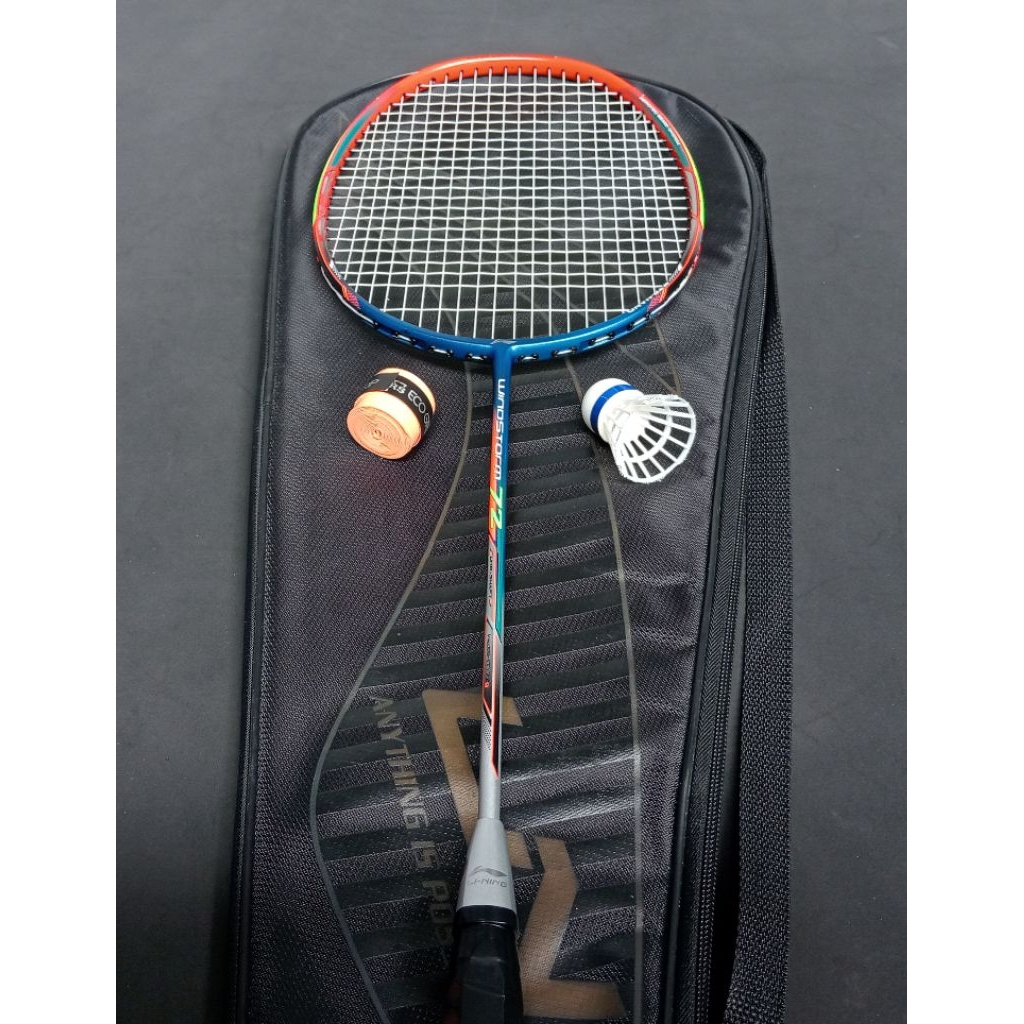 Raket badminton original bekas second lining windstrom 72
