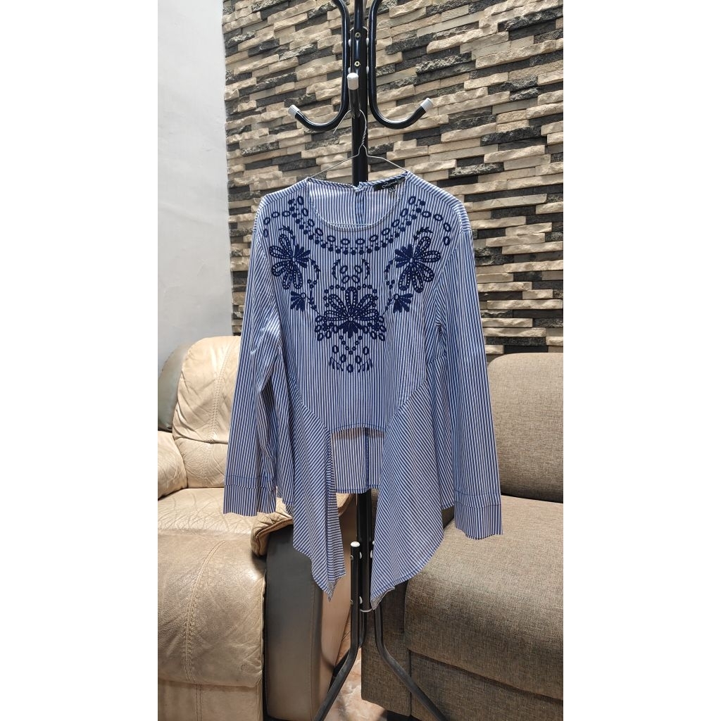 Preloved kemeja salur