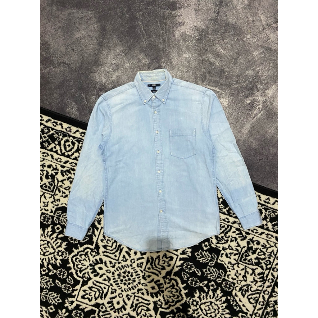kemeja uni qlo denim second