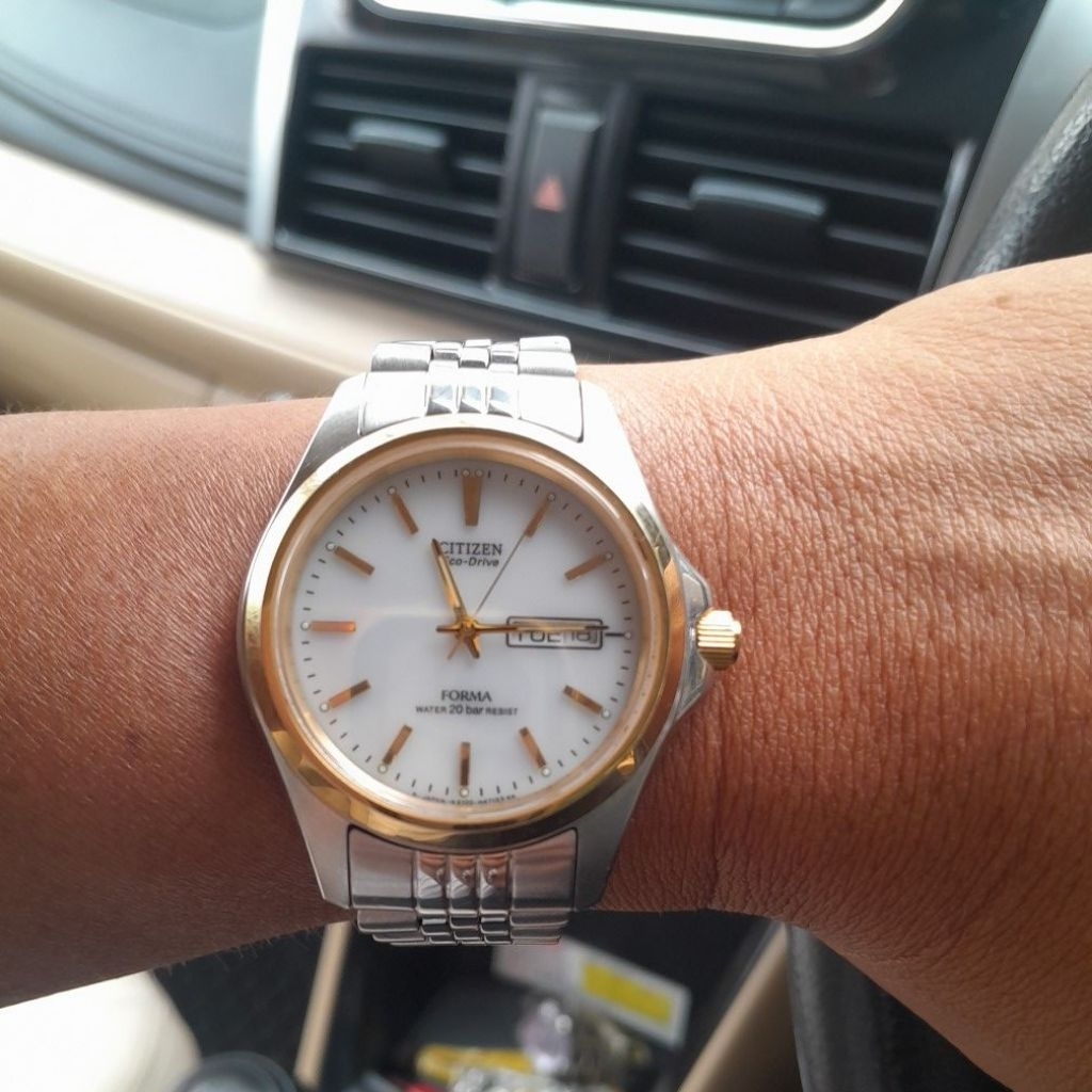 Citizen Eco Drive forma quartz wr 200 mtr original