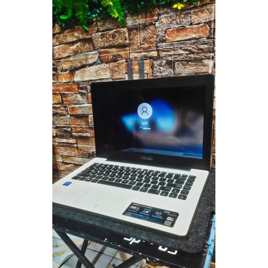 Laptop ASUS X453M Second
